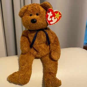 Ty Beanie Babies FIZZ Bear. Retired. Tag Errors raise value. Unique Tylon fabric